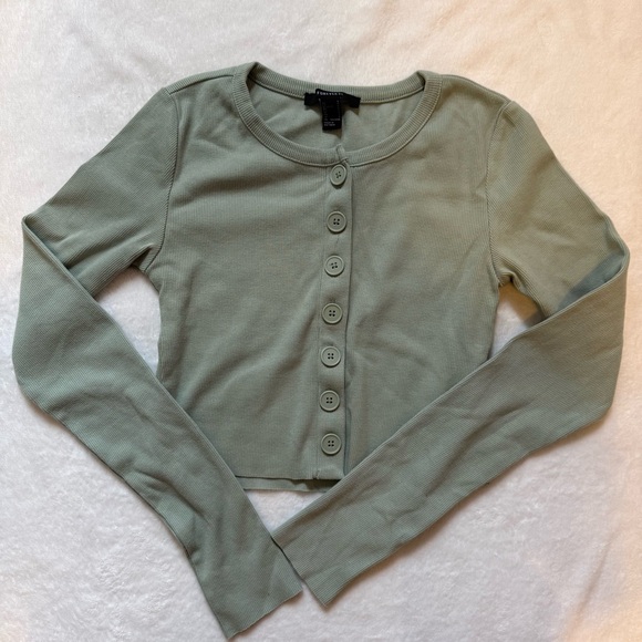green button up long sleeve - Picture 1 of 3